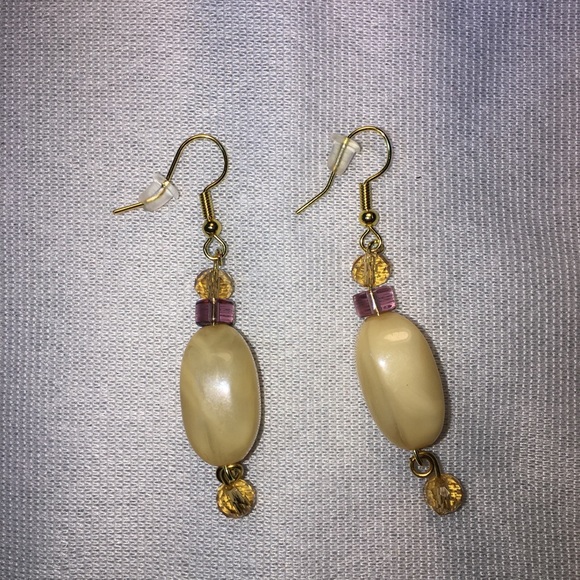 ⭐️Alabaster stone and beads - Picture 3 of 3